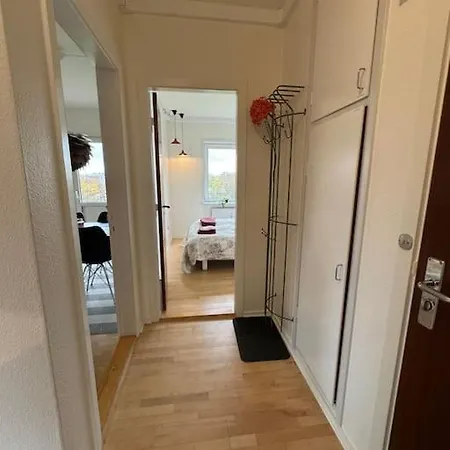 Stor Og Lys I Hjertet Af アパート *