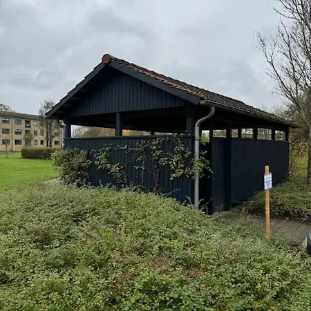 Stor Og Lys I Hjertet Af Apartment Holstebro