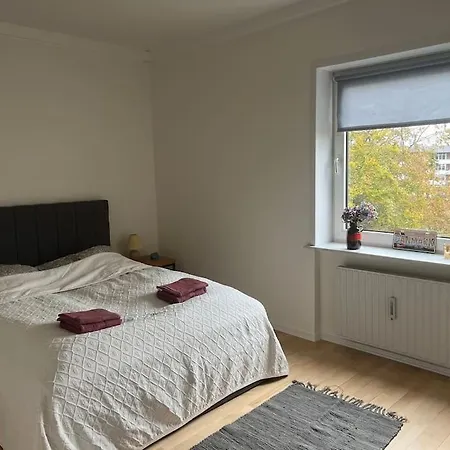 Stor Og Lys I Hjertet Af * Holstebro