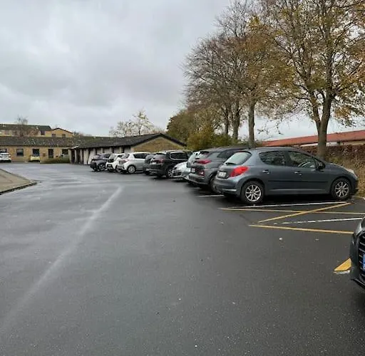 Lägenhet Stor Og Lys I Hjertet Af Holstebro