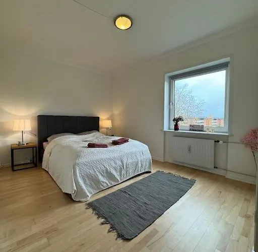 Stor Og Lys I Hjertet Af Holstebro